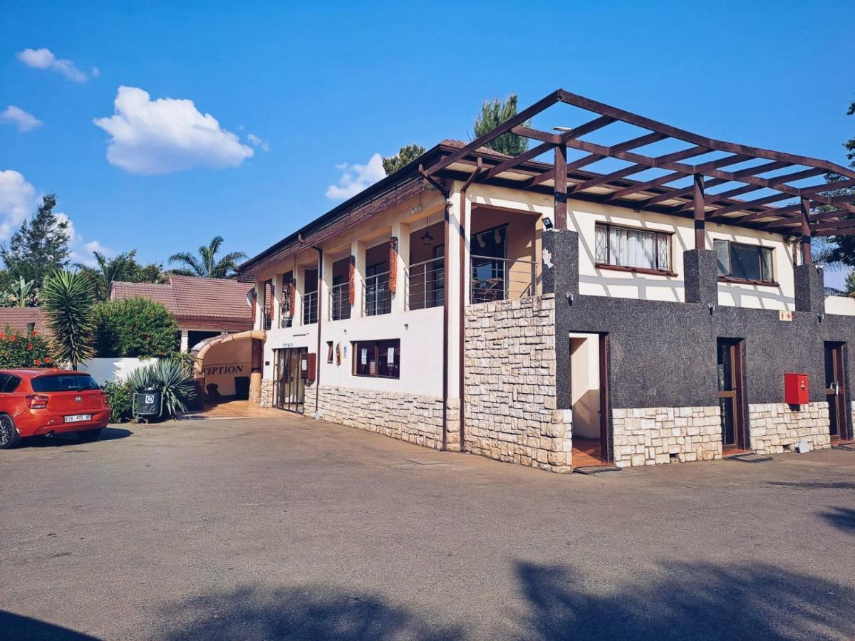 Ecotel Premier Lodge & Conference Centre Benoni Exterior photo
